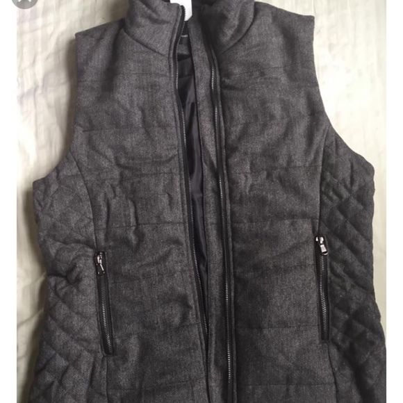 SF Tart Collection Skyros Quilted Wool Vest - Picture 2 of 6